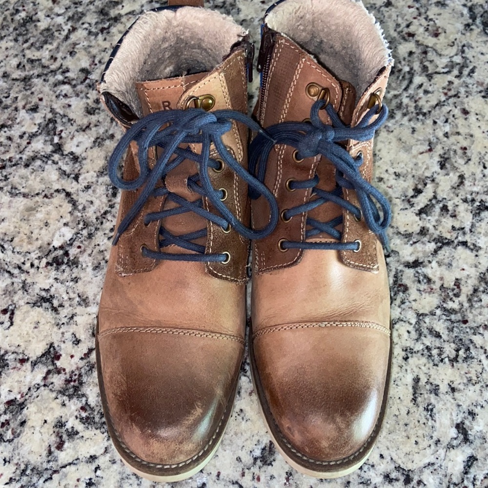 Men’s dress boot